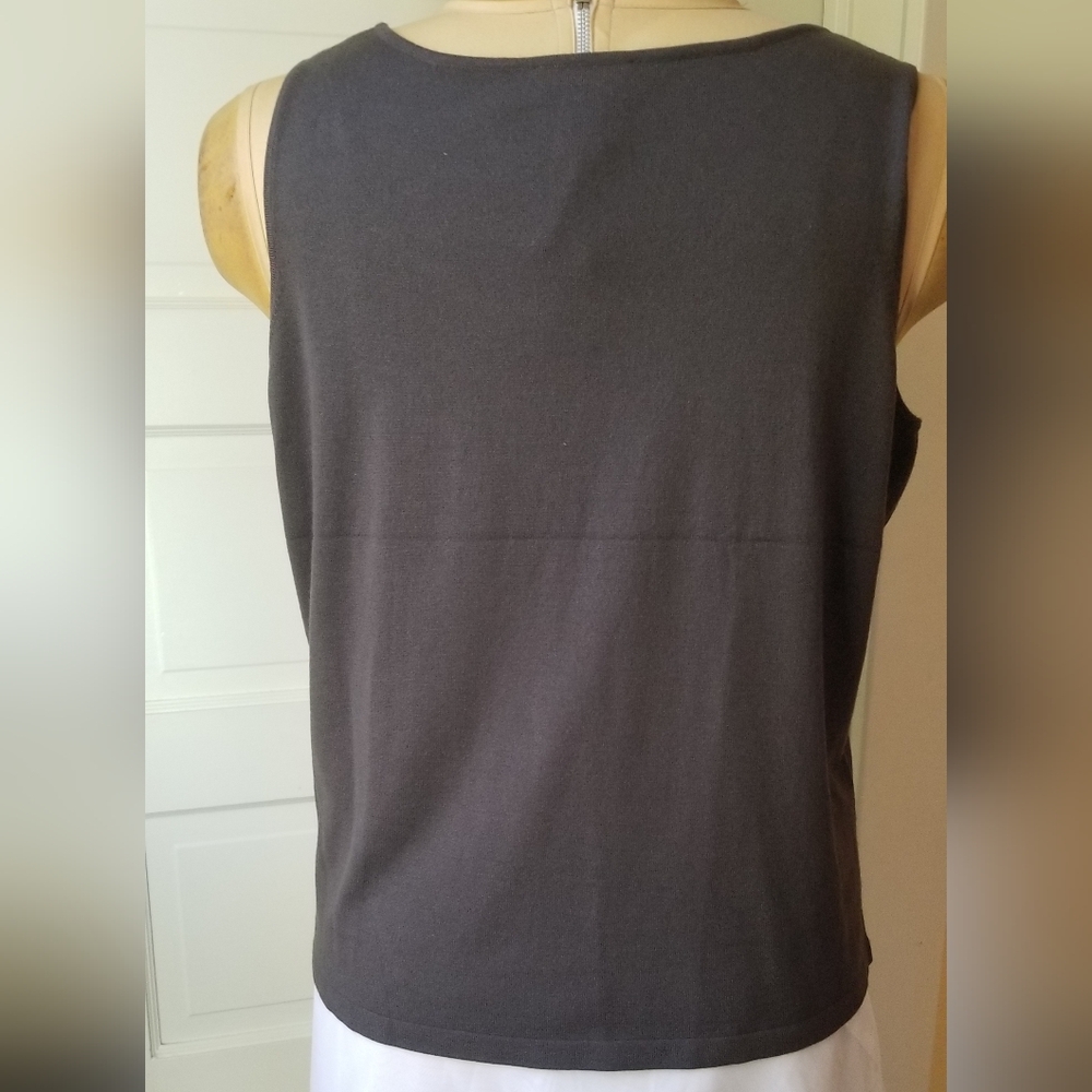 Talbots Woman NWT Grey Shirred Scoop Neck Lightweight Knit Top. Size 2X - Picture 2 of 7